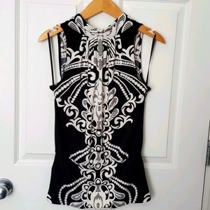 White House, Black Market tunic